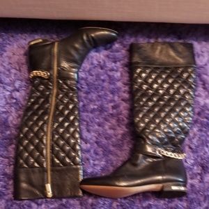 MK boots